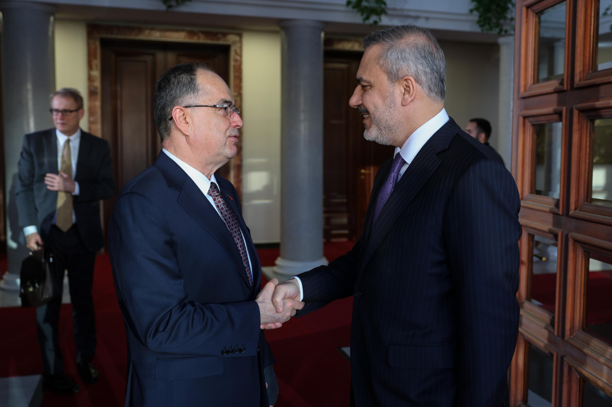 Dışişleri Bakanı Hakan Fidan'dan Arnavutluk'a ziyaret